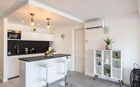 Nettle Bay Beach Villa 2160